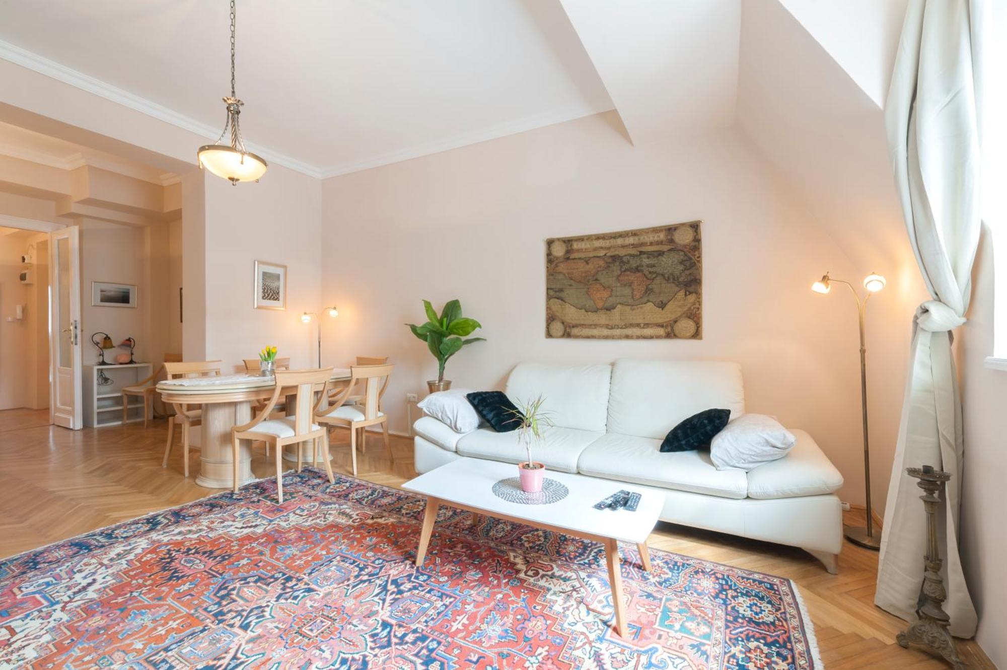 View To The Roofs Luxury Apartment With 2 Bedrooms Budapest Exterior photo